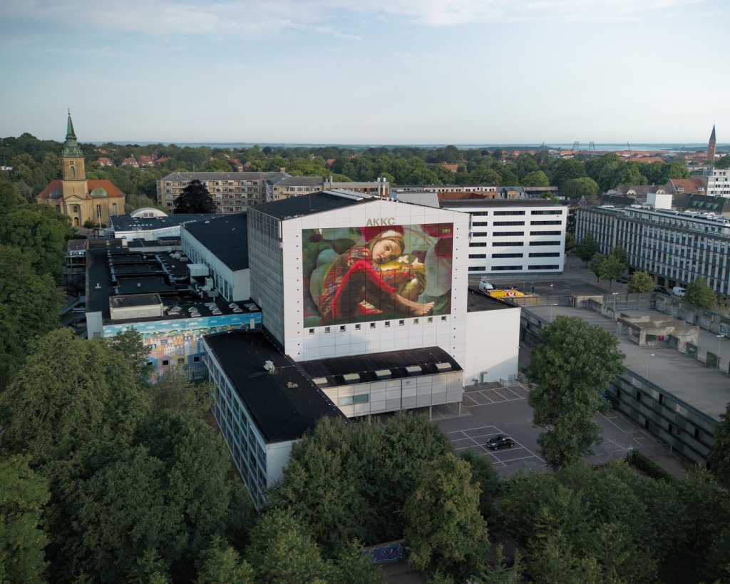 Byliv og havnefront i Aalborg